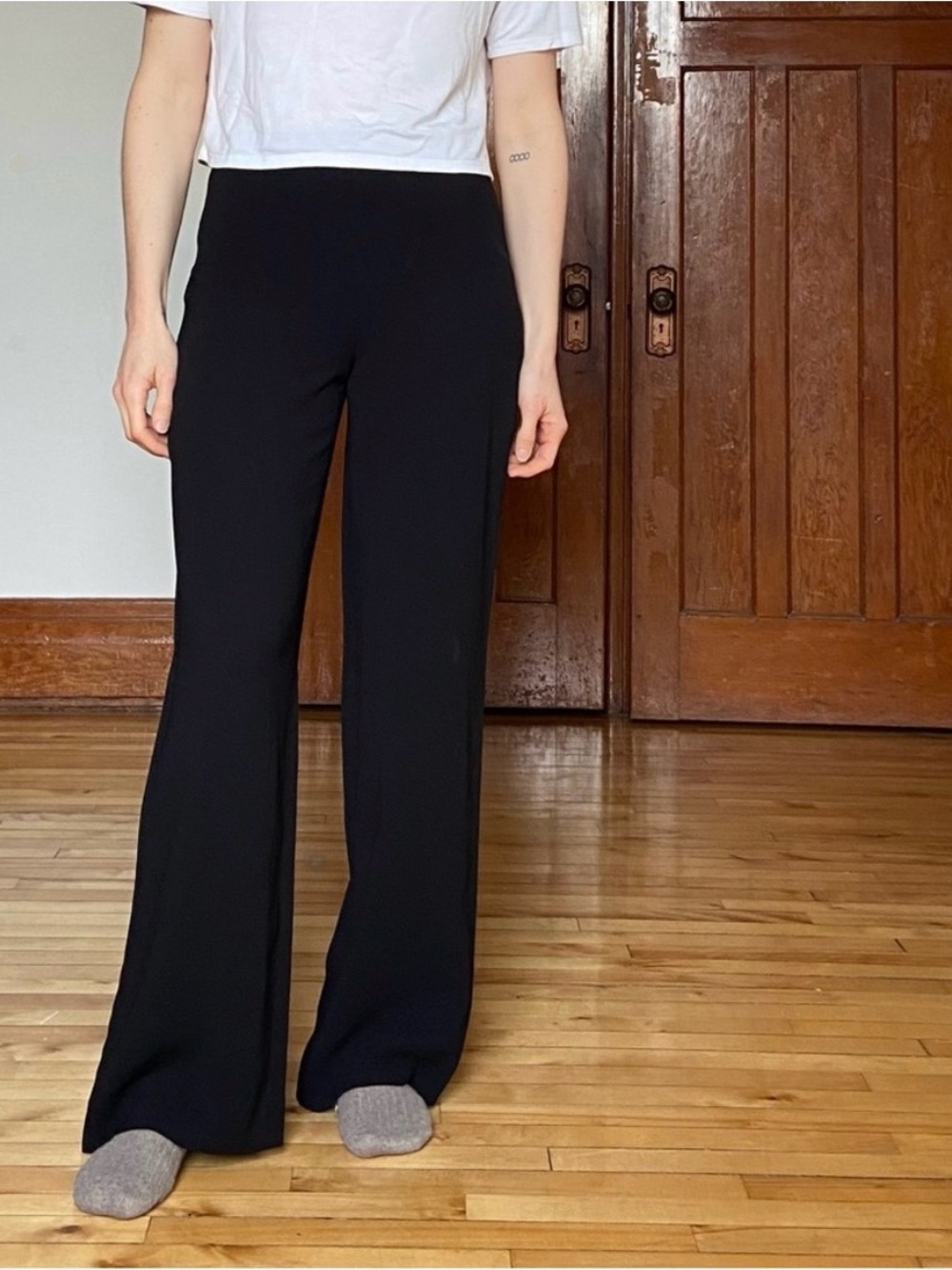 Aritzia / Babaton Black Pants
